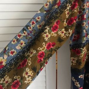 Plus size, long sleeve tunic